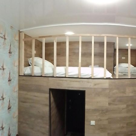 Hostel Voyage Kiev Esterno foto
