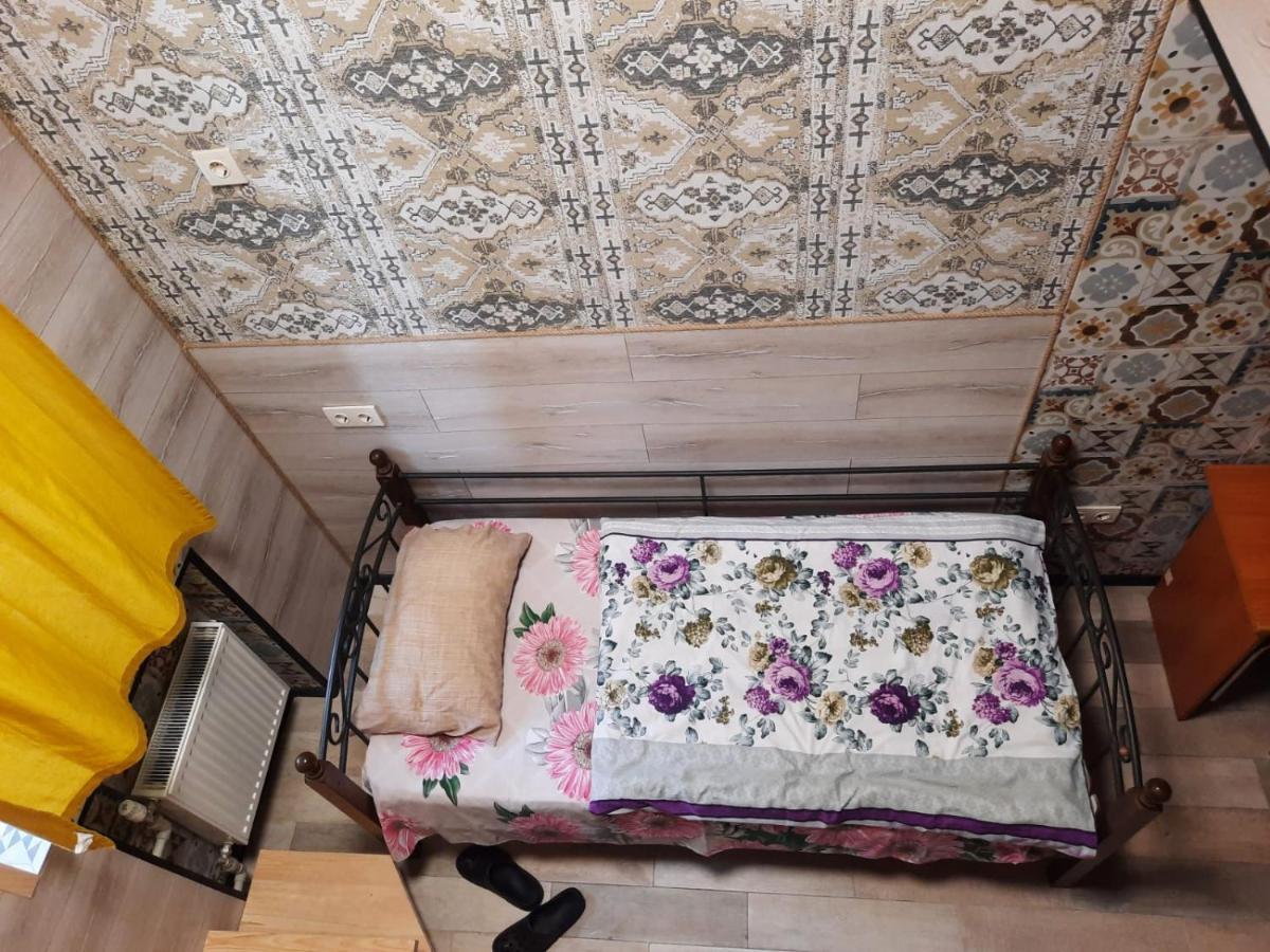 Hostel Voyage Kiev Esterno foto