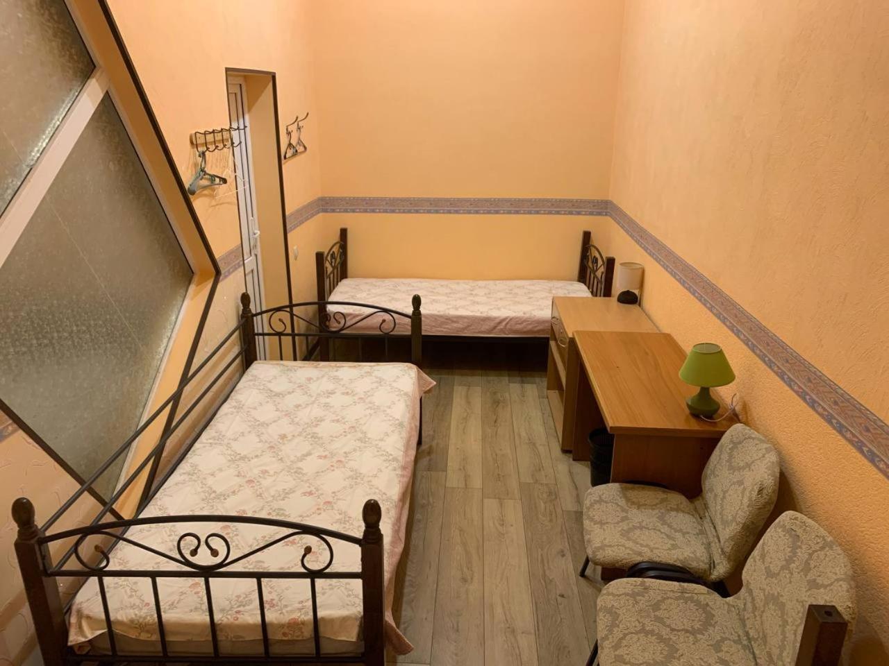 Hostel Voyage Kiev Esterno foto