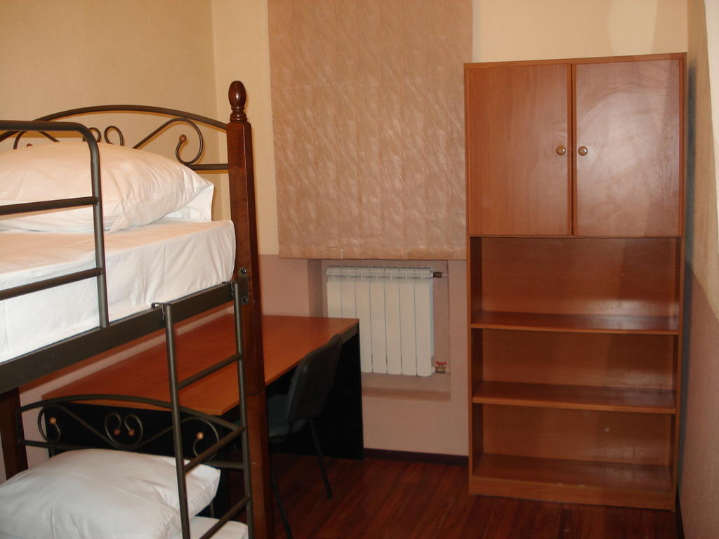 Hostel Voyage Kiev Esterno foto