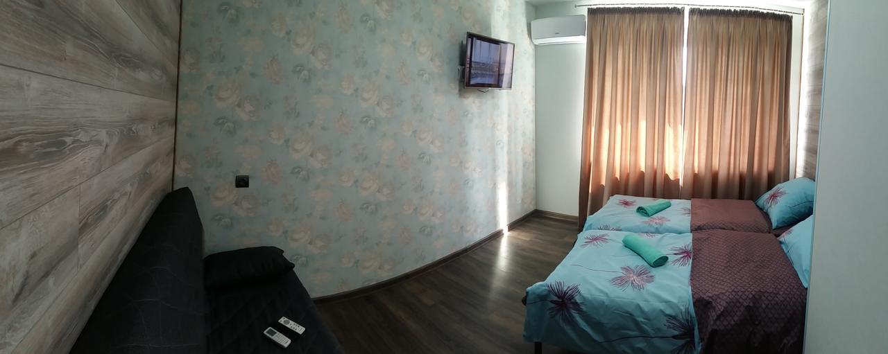 Hostel Voyage Kiev Esterno foto